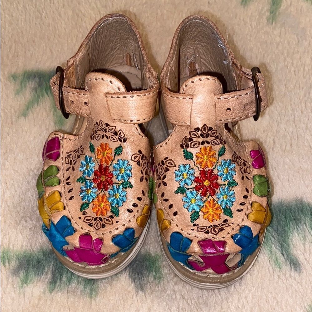 Handmade In Mexico Colorful Embroidered Kids Sandals Size USA 6C